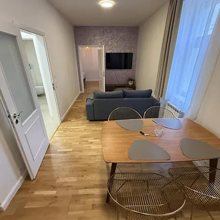 With Garage For 4 People Prag